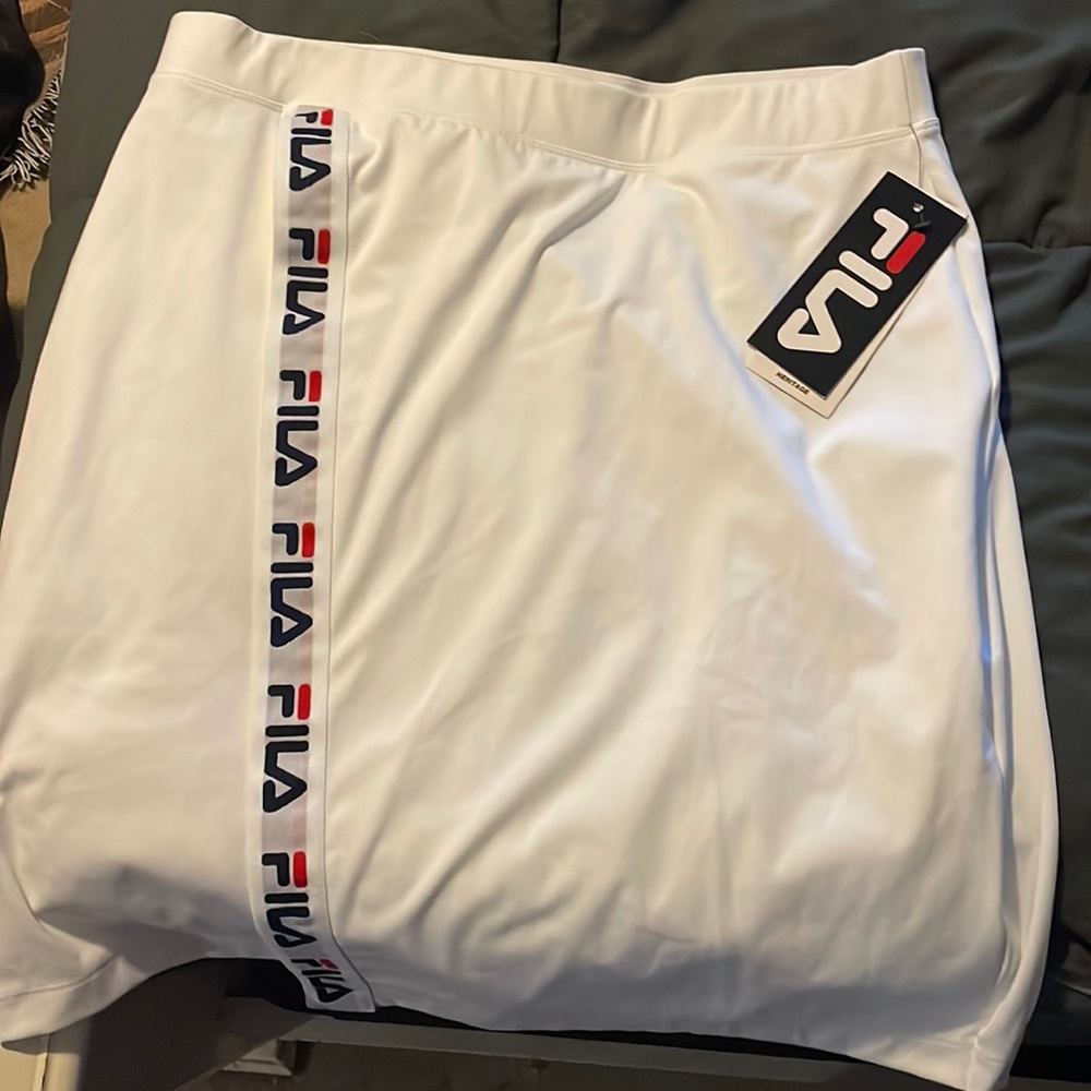 Womens XL FILA skirt